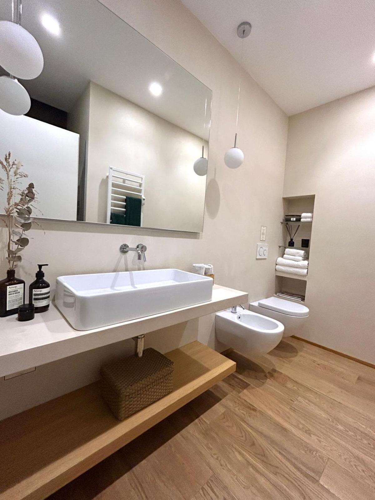 Voltaottosuite - Comfort And Elegance In Moscova Milan Exterior photo